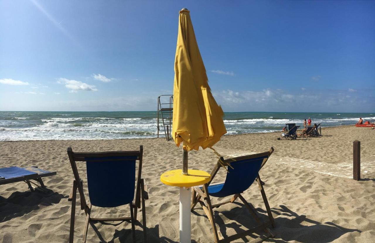 Villetta Con Spiaggia Privata Alle Dune 卡斯蒂里昂纳·德拉佩 外观 照片
